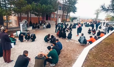 Yeşilyurt’ta okullarda eş zamanlı afet tatbikatı düzenlendi