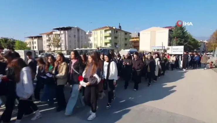 Alkollü Sürücünün Tahliyesi Protesto Edildi